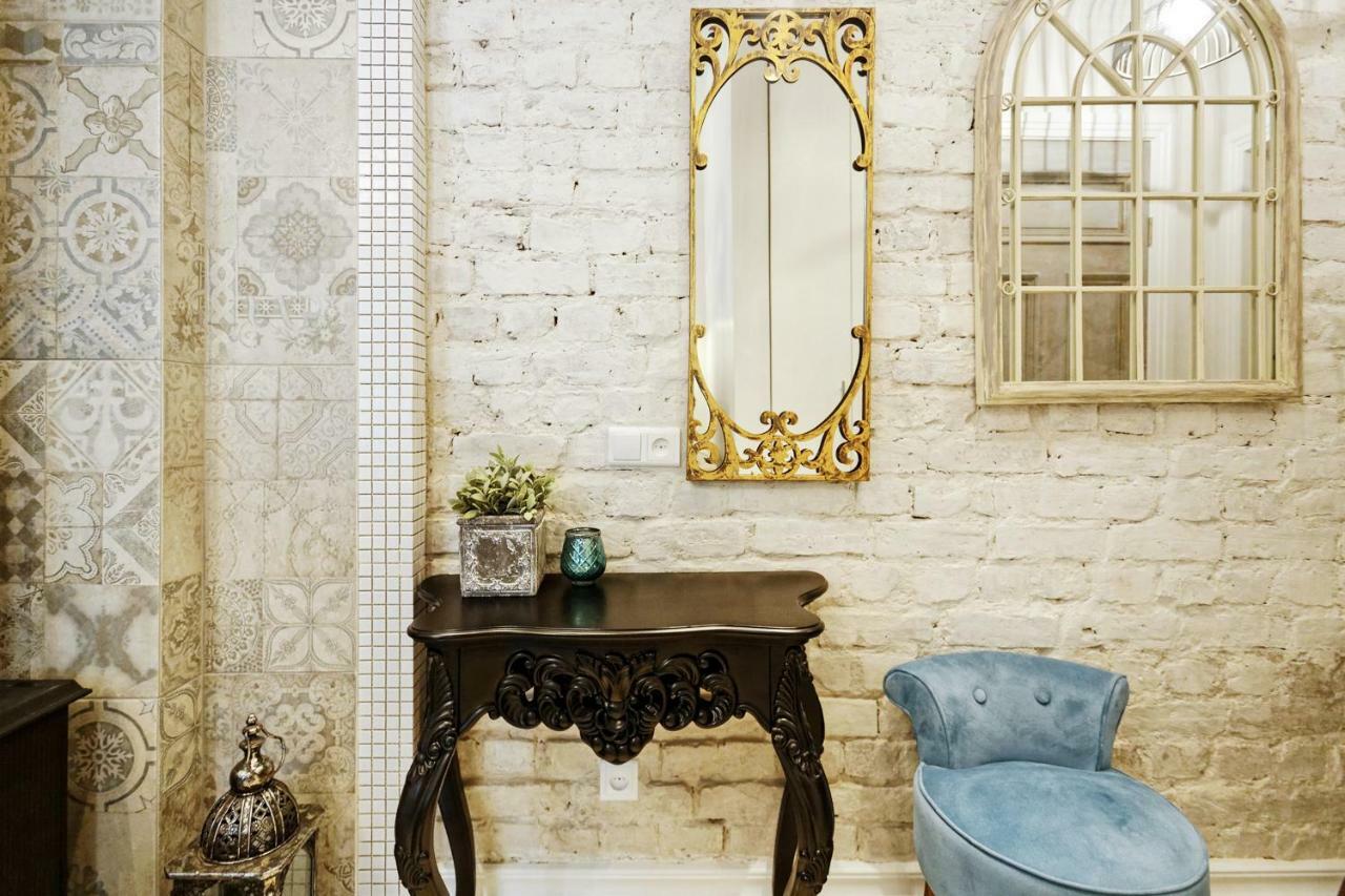 Riga Silent Center Boutique Apt. +Free Parking Екстер'єр фото